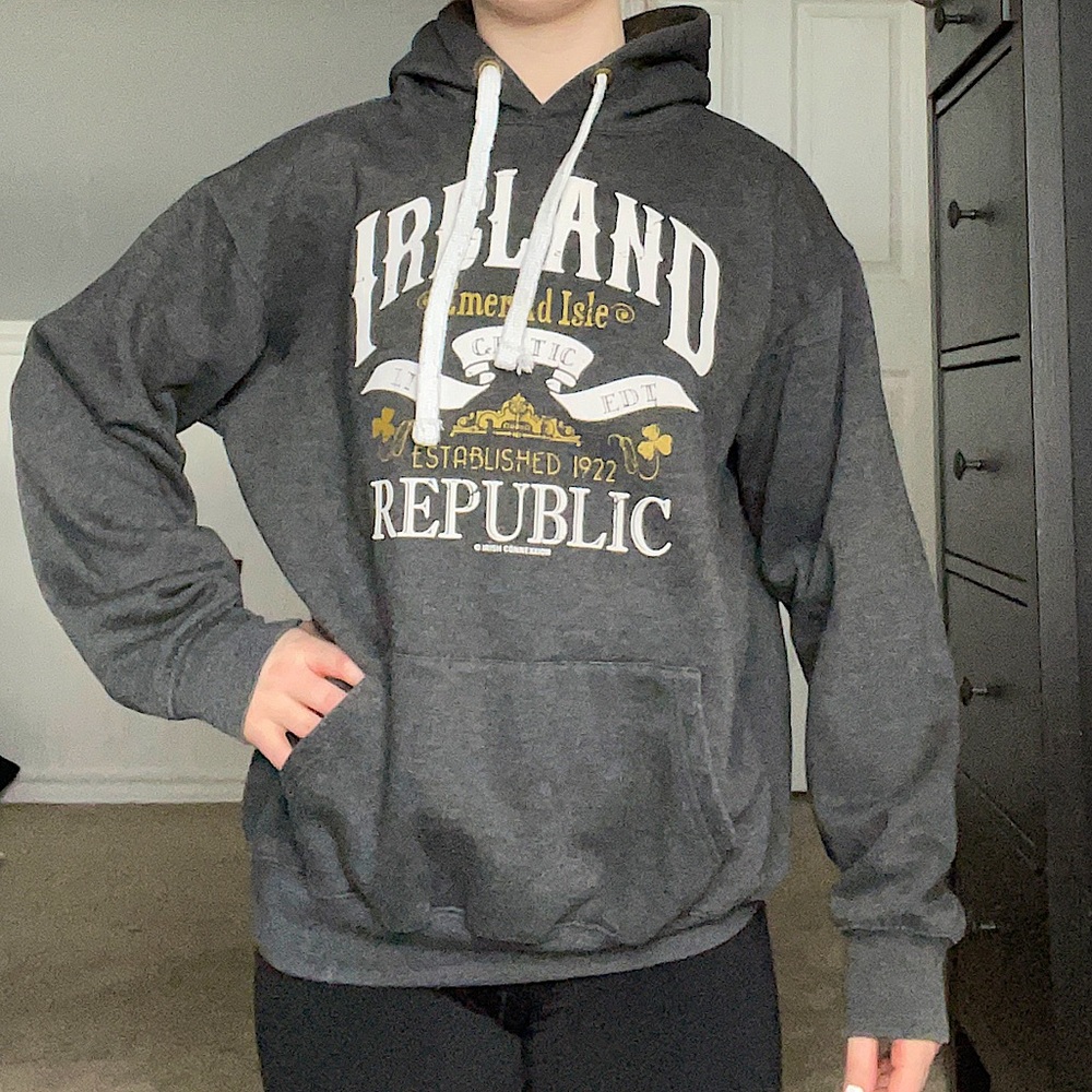 Ireland hoodie! Authentic from Dublin, Ireland ☘️🇮🇪